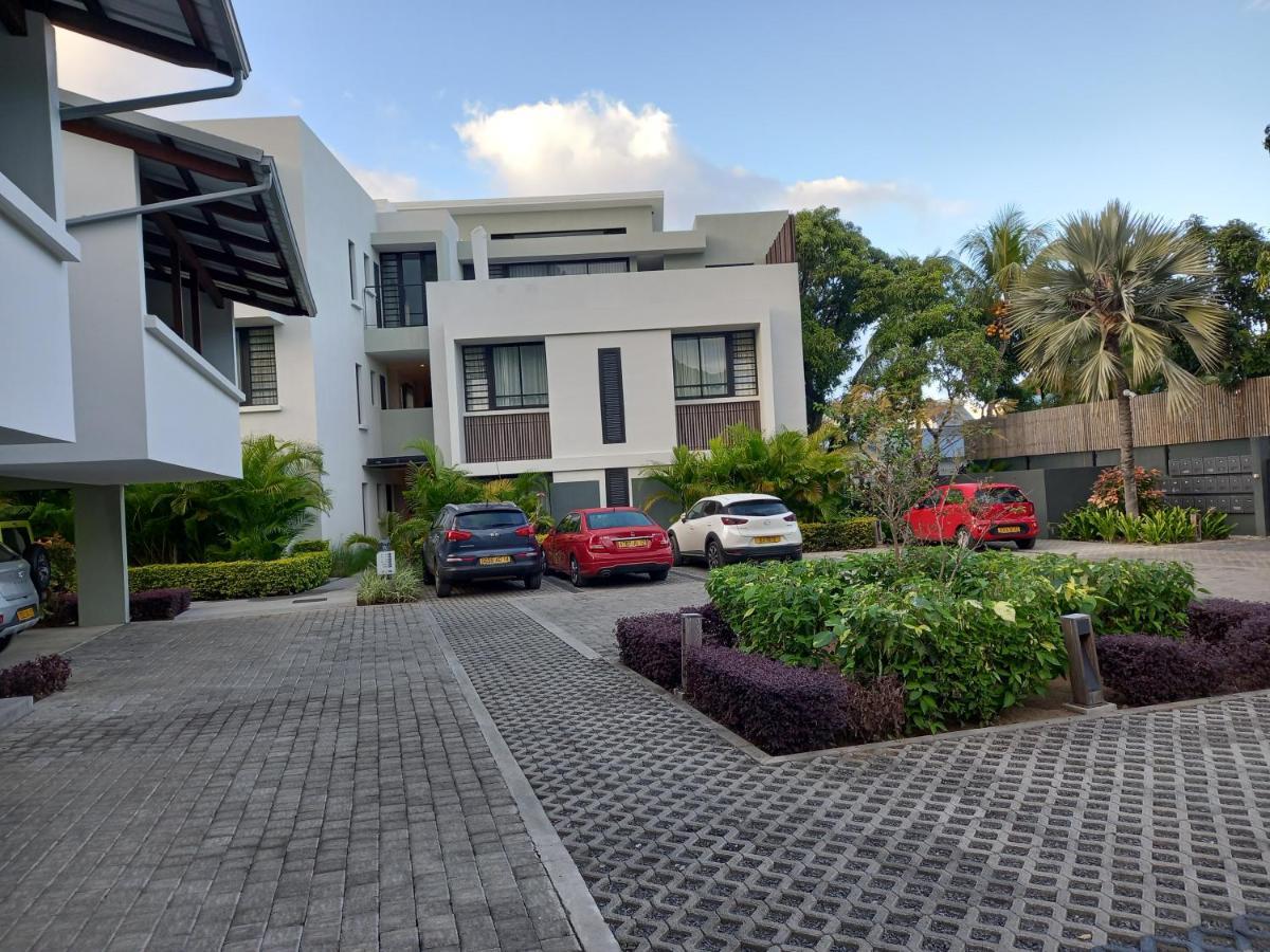 Studio The Waterclub Riviere Noire Exterior photo